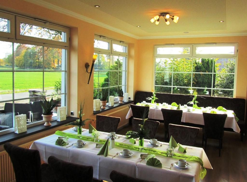 Sottorf Akzent Hotel Cordes & Restaurant Am Rosengarten מראה חיצוני תמונה