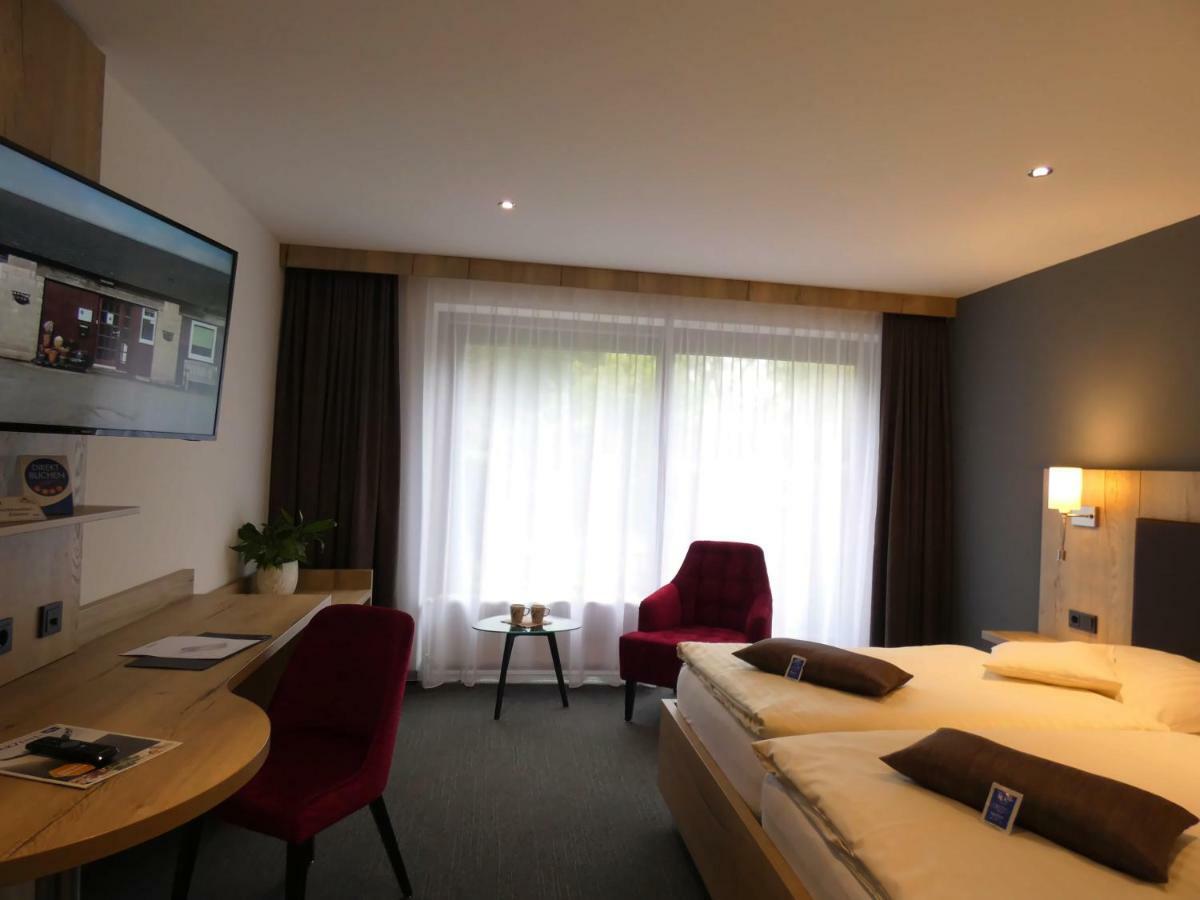 Sottorf Akzent Hotel Cordes & Restaurant Am Rosengarten מראה חיצוני תמונה